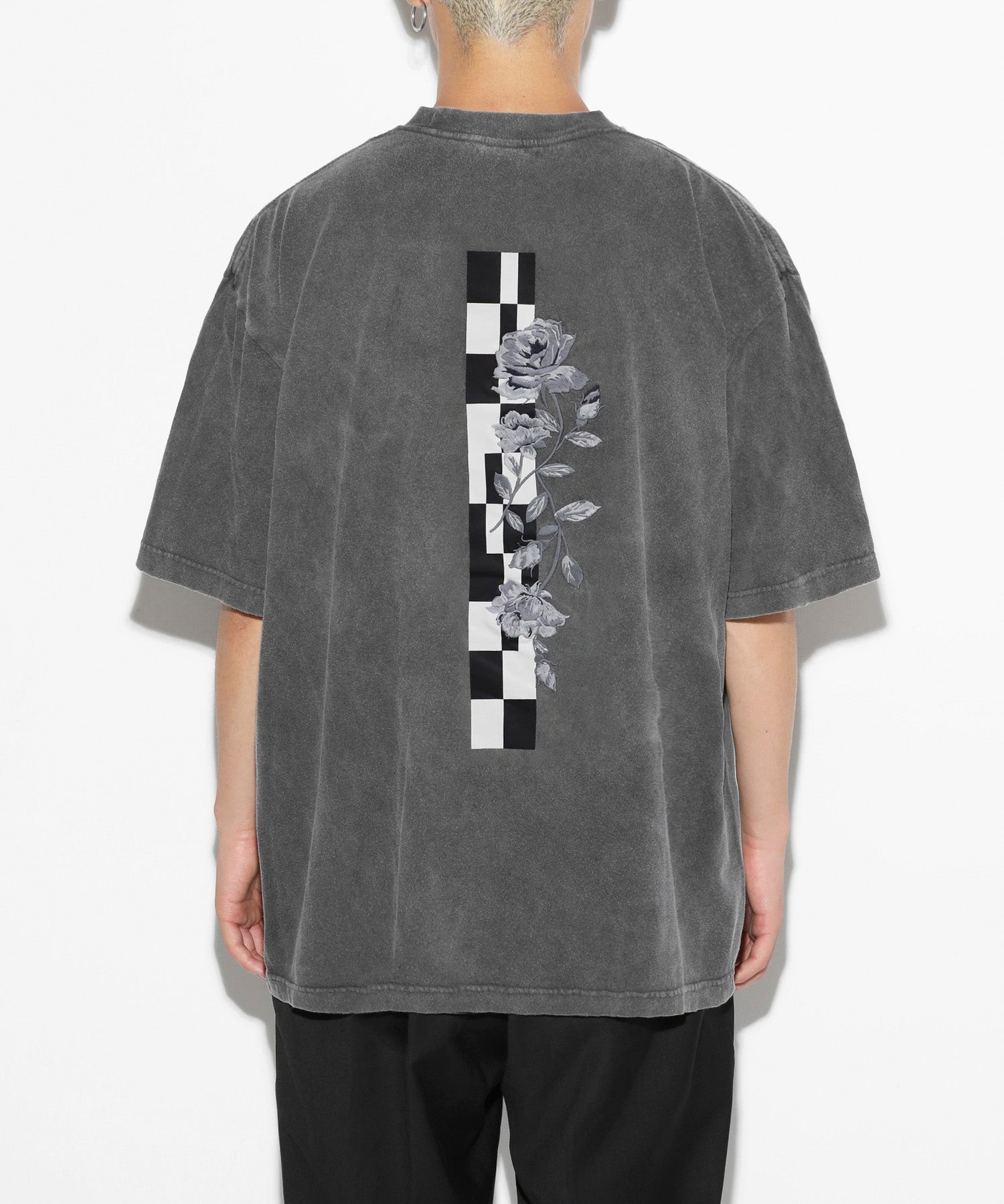 1700000000904-0042