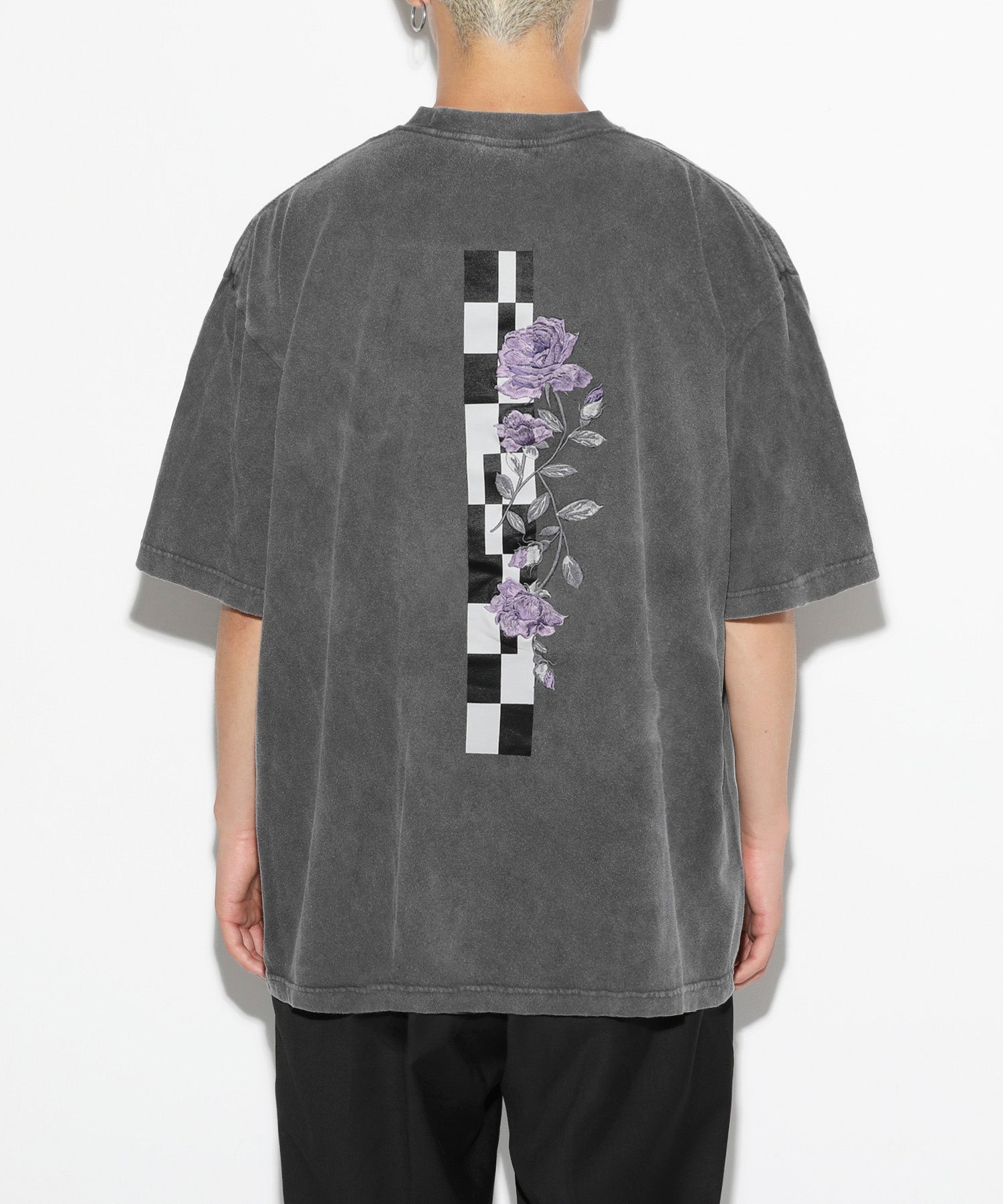 1700000000904-0045