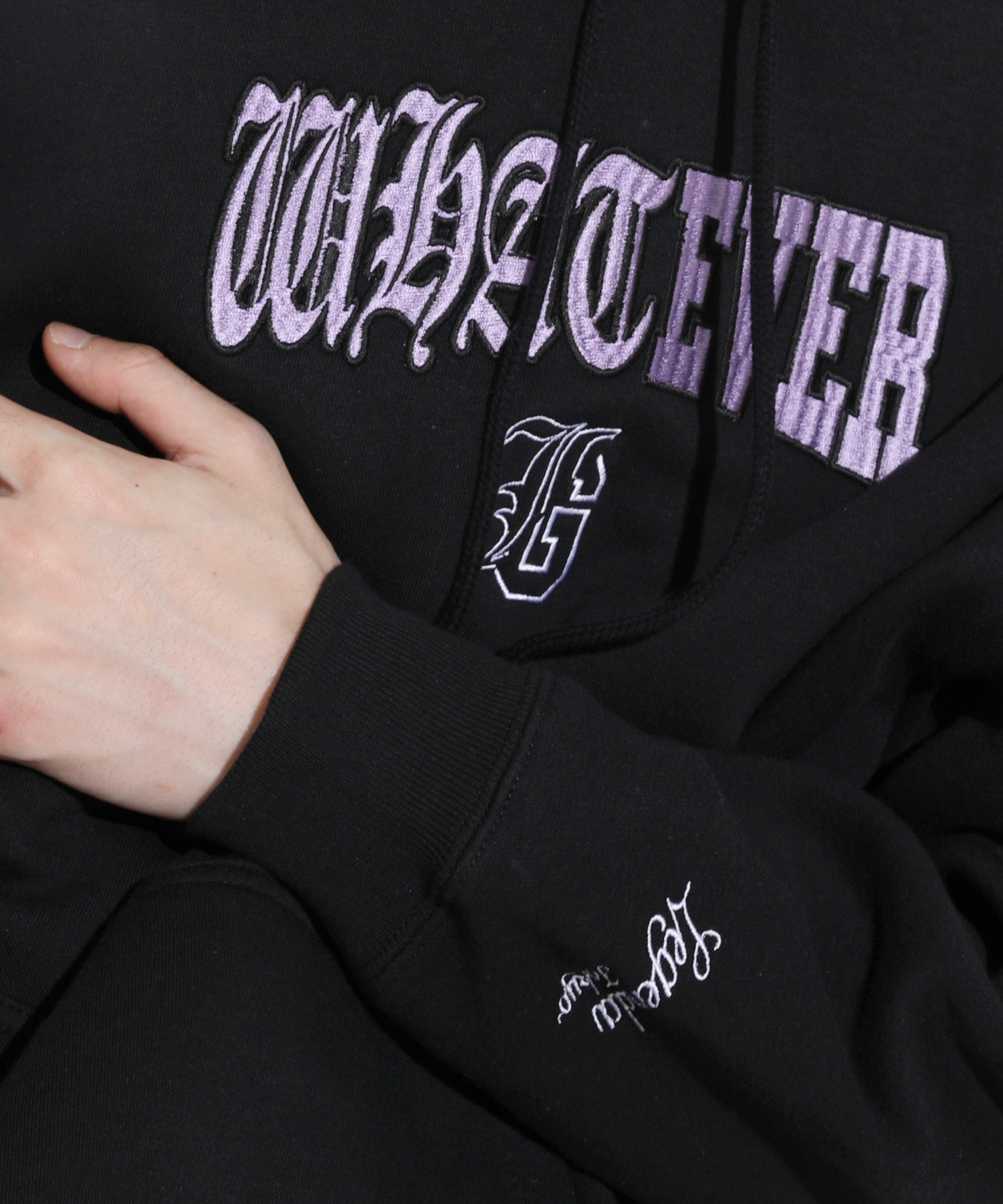 WHATEVER Embroidery Hoodie [LEC1122] – CENO.JP